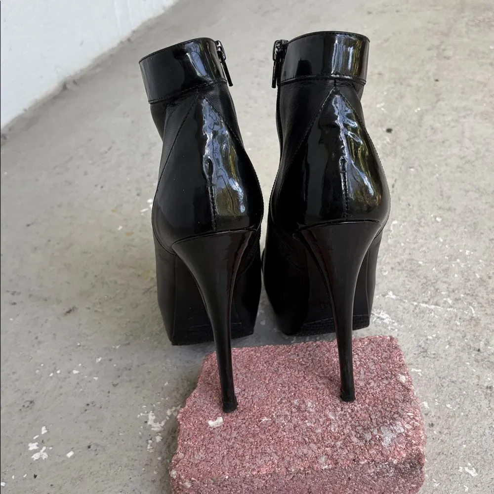 Stuart Weissman agree, platform, patent leather and leather booties